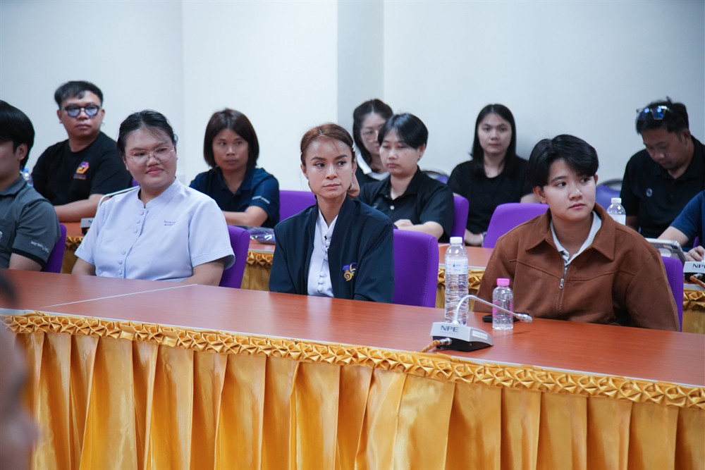 UPCC_690525B-0032.jpg