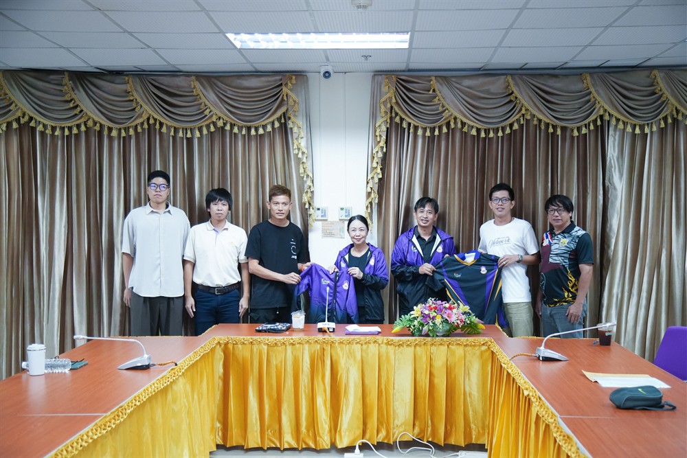 UPCC_690525B-0051.jpg