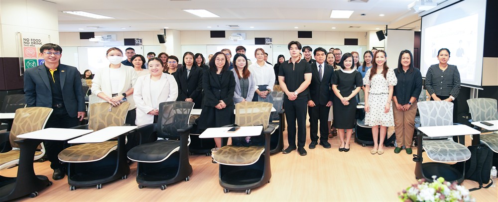 UPCC-690814A-Pano-02.jpg