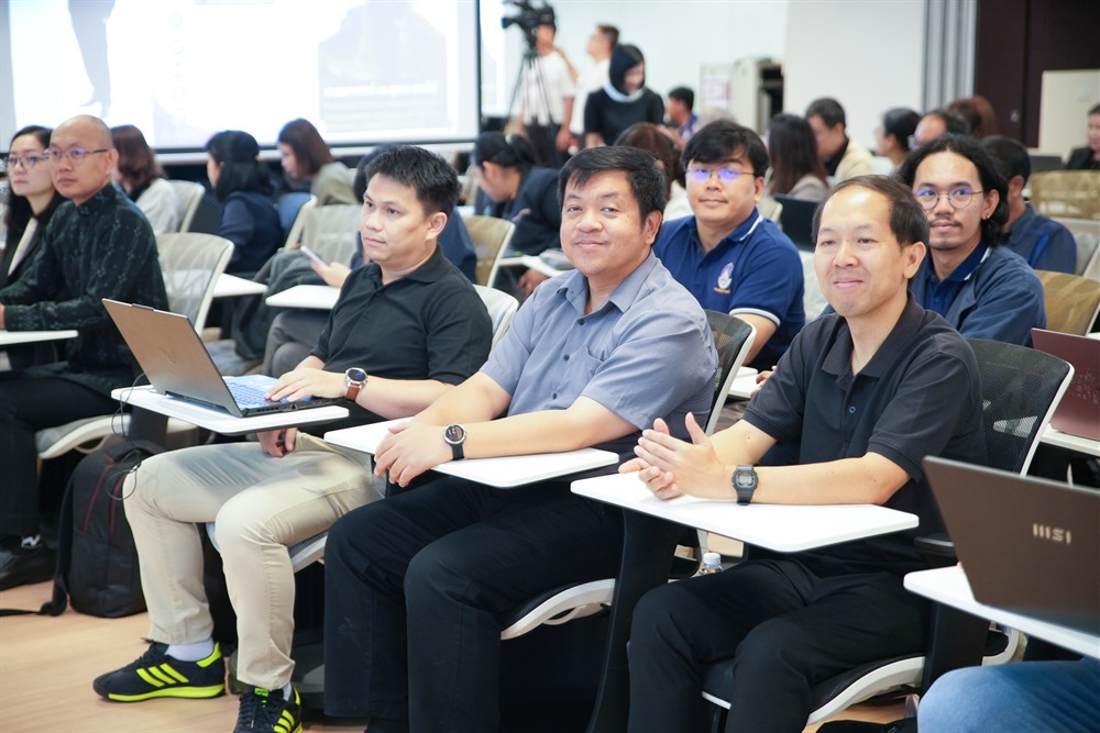 UPCC-690814A-0067.jpg